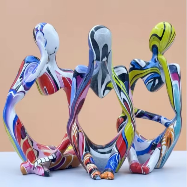Abstract Resin Beeld – Moderne Woondecoratie (3 modellen)